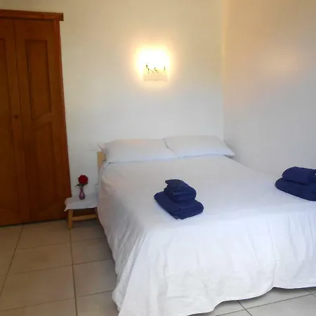 Bed & Breakfast Chez Irene Saint-Quentin-la-Tour